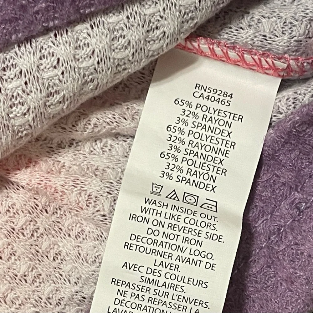 The Children’s Place Long Sleeve Top NWT (S)